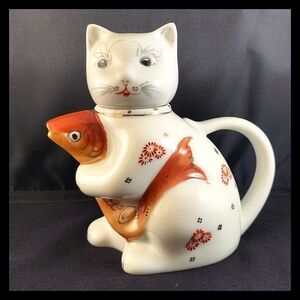 🎪Vtg. Lucky Cat Holding Koi Gold Fish Porcelain Creamer Teapot